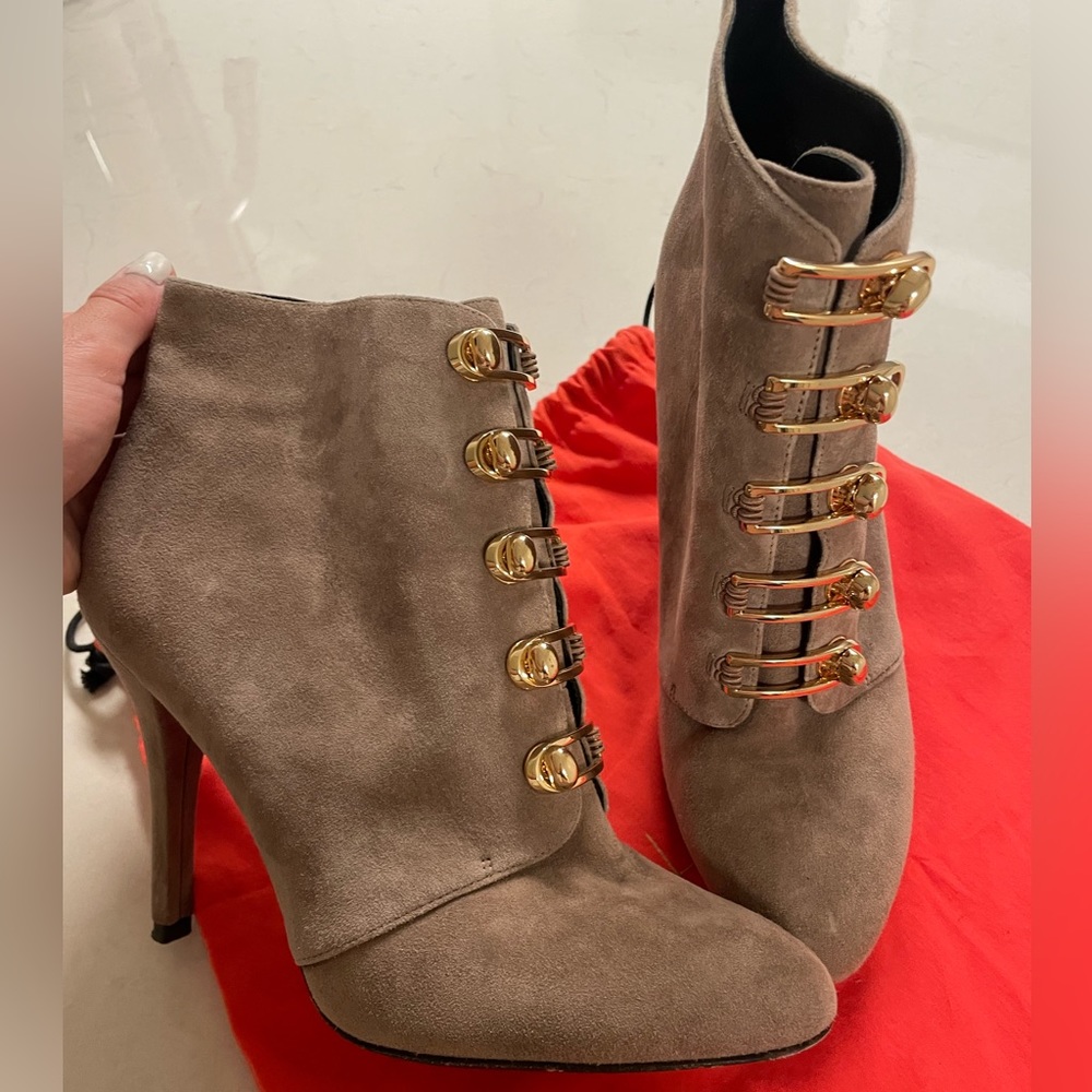 Stella Luna Suede Booties